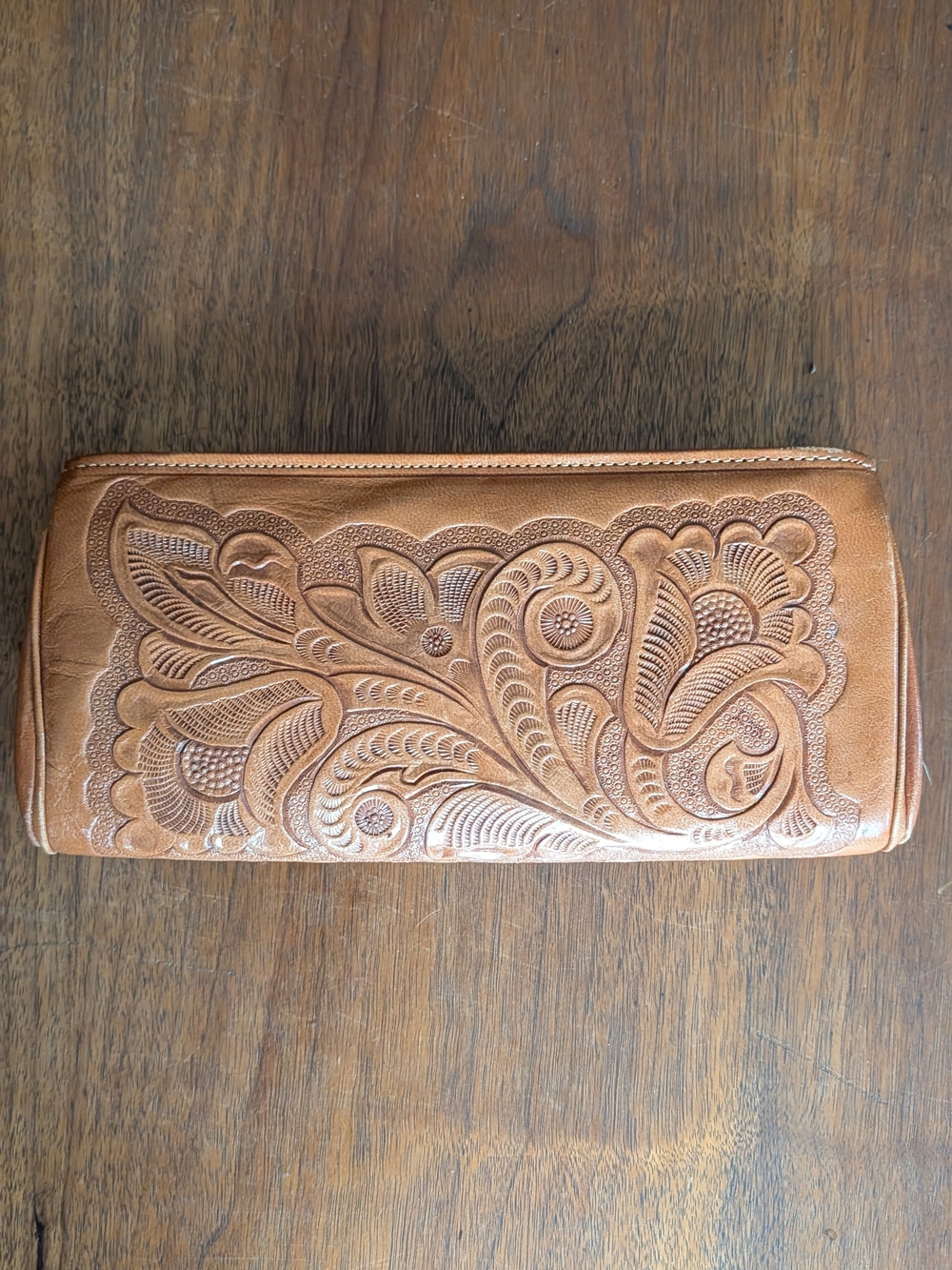 Vintage Artmex Tooled Genuine Leather Zip Wallet